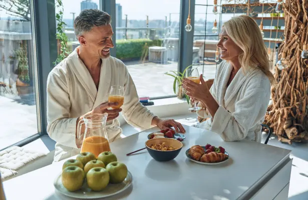 Wellness-Focused Hospitality: How Indian Hotels Should Train Staff for Health-Conscious Guests